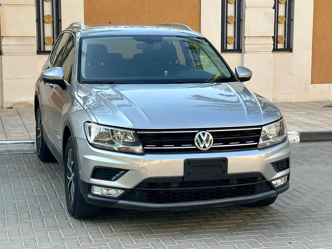 VOLKSWAGEN TIGUAN SE 2.0 TFSI - GCC SPECS - ACCIDENT FREE - FULL SERVICE HISTORY - - Thumbnail 4