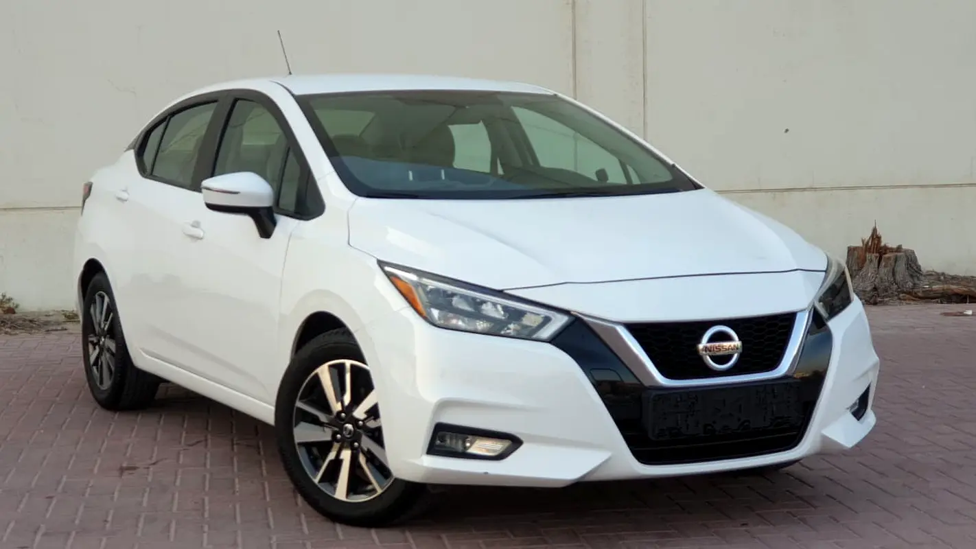 NISSAN SUNNY 1.5L - GCC SPECS - UNDER WARRANTY - FULL SERVICE HISTORY - ACCIDENT FREE - - Thumbnail 2