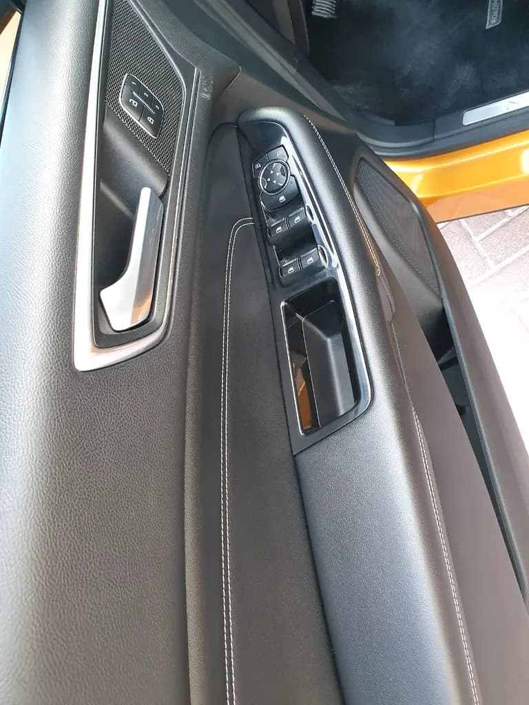 FORD EDGE TITANIUM AWD - GCC SPECS - UNDER WARRANTY - ACCIDENT FREE - EXCELENT CONDITION - - Thumbnail 7