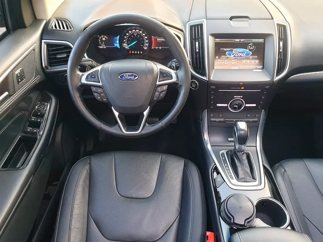 FORD EDGE TITANIUM AWD - GCC SPECS - UNDER WARRANTY - ACCIDENT FREE - EXCELENT CONDITION - - Thumbnail 10