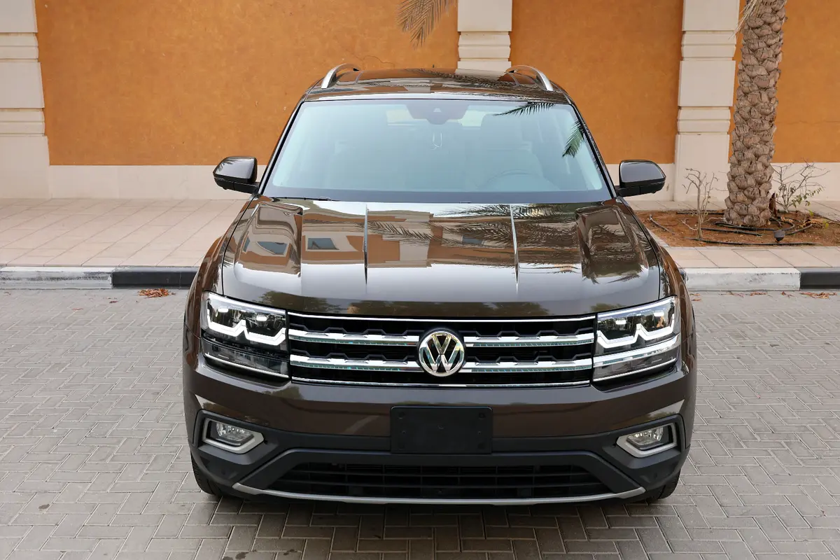 VOLKSWAGEN TERAMONT SEL V6 4MOTION - GCC SPECS - FULL SERVICE HISTORY FROM AGENCY - ACCIDENT FREE - - Thumbnail 7