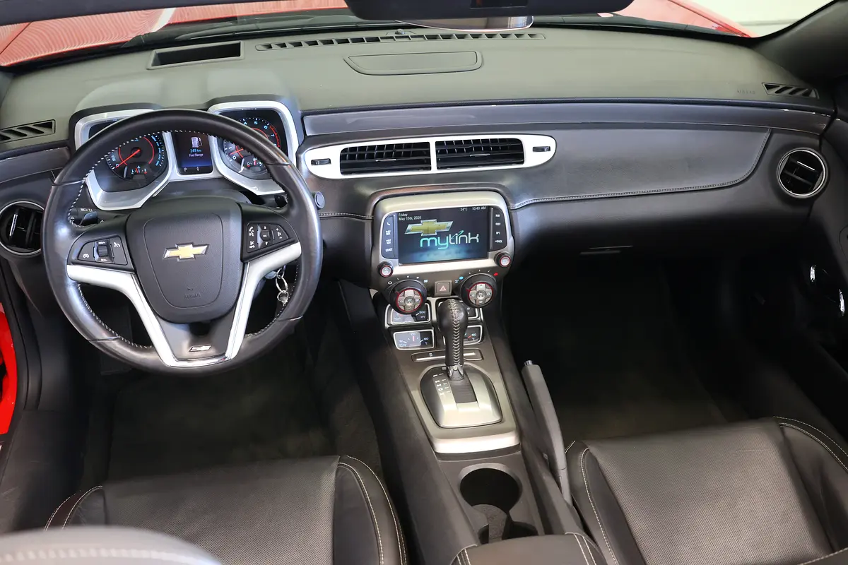 2015 Chevrolet Camaro SS - GCC Specs - Excellent Condition! - Thumbnail 10