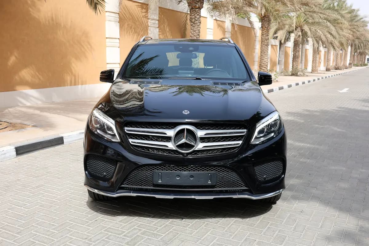 Mercedes-Benz GLE-Class-GLE 400 4Matic- 2018-116000KM-GCC SPECS-EXCELLENT CONDITION - Thumbnail 5