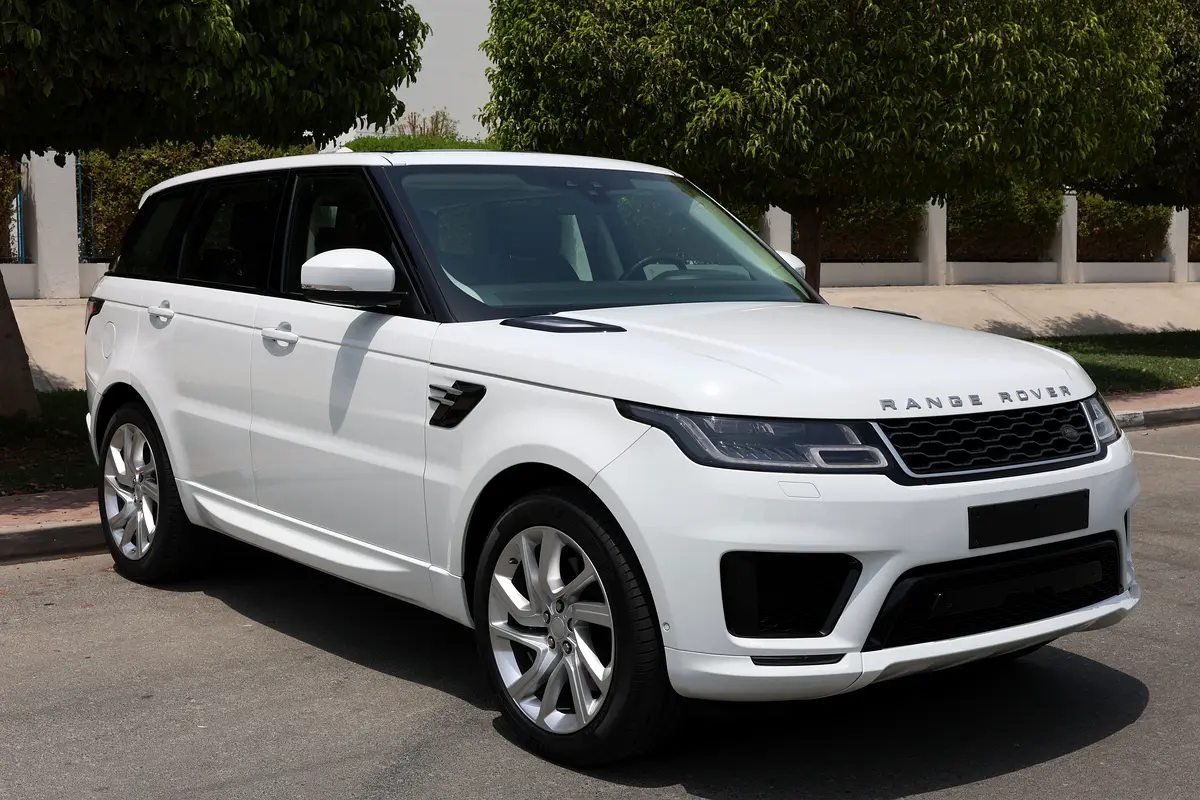 Land Rover Range Rover Sport HSE 2019 -117000km -GCC Specs - Thumbnail 6