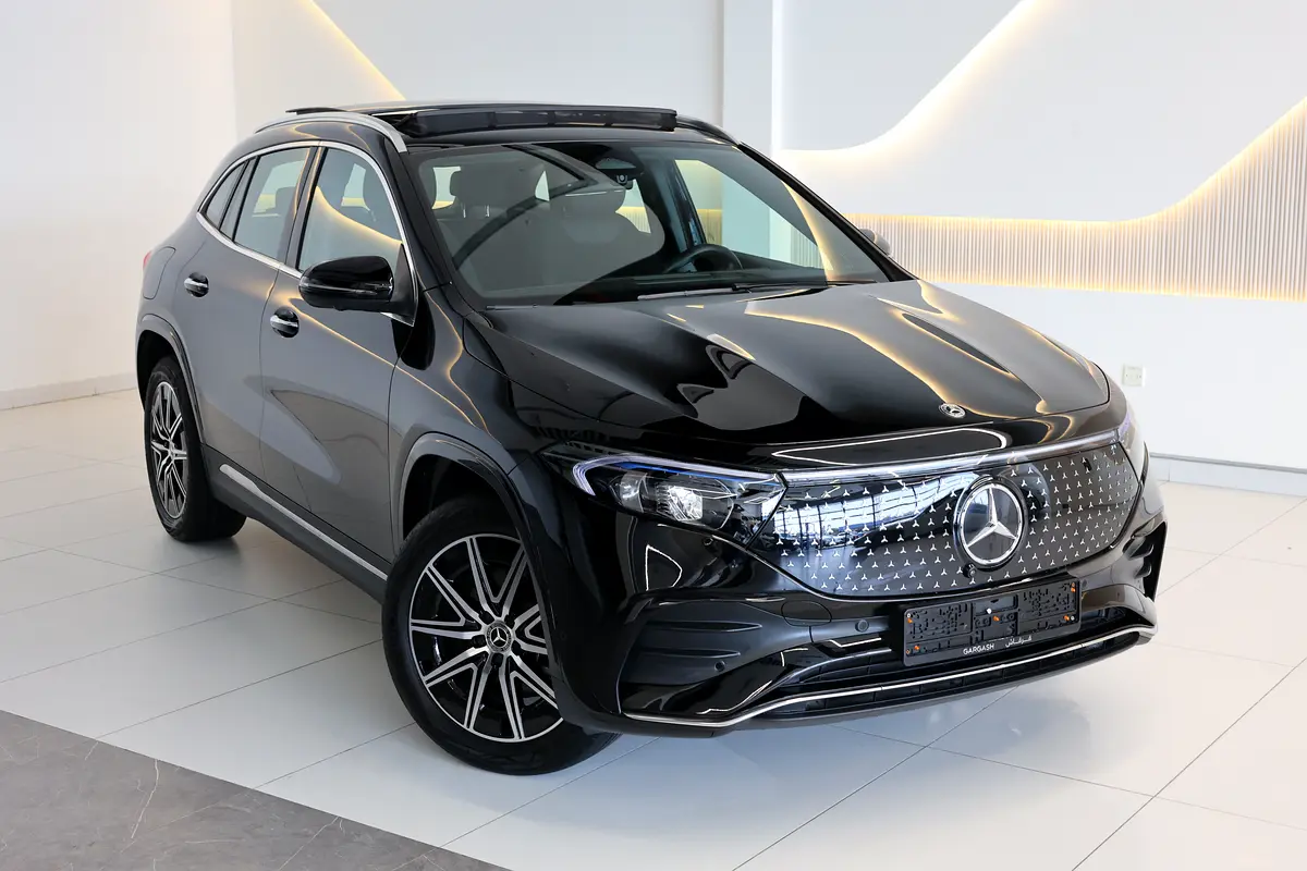Mercedes-Benz EQA 250 AMG 2025 -15000km- GCC Specs -UNDER WARRANTY &amp; SERVICE- Brand New - Image 1