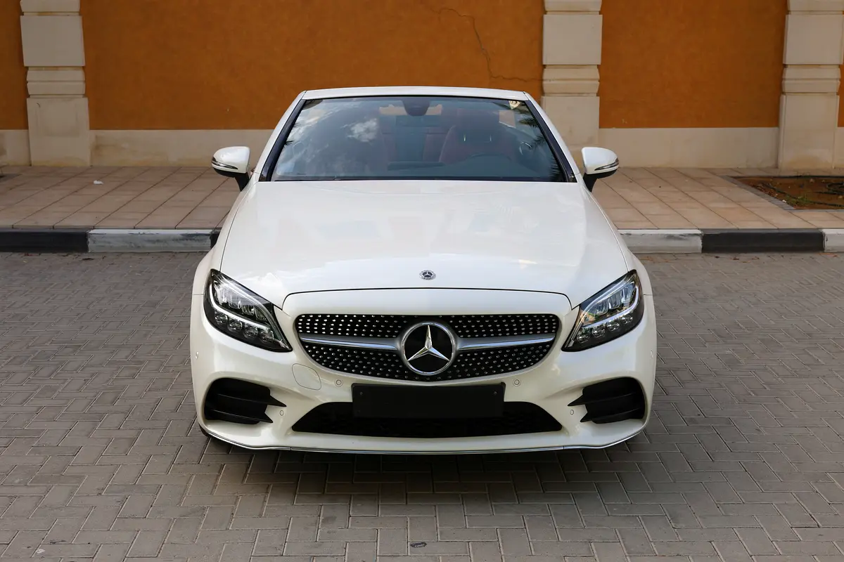 Mercedes-Benz C200 Coupe 2020, GCC Specs - Pristine Condition - Thumbnail 7