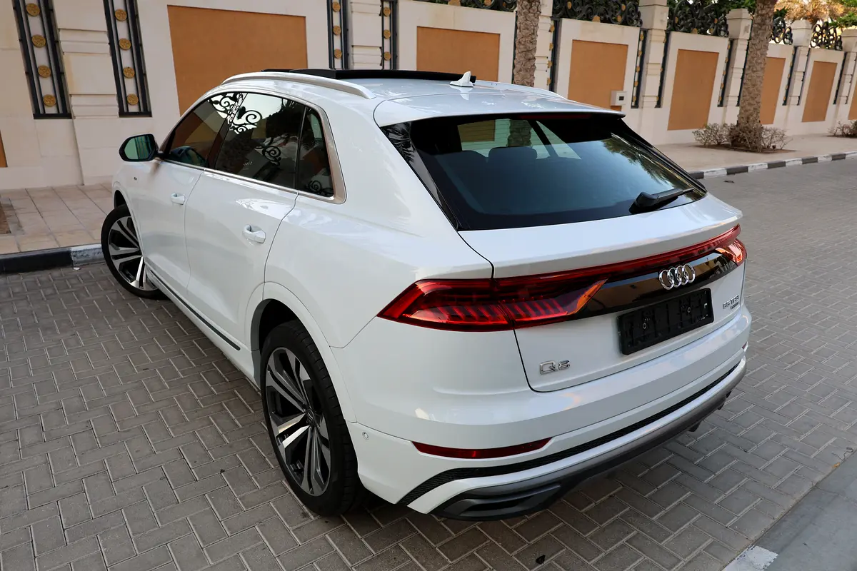 Audi Q8 (55 TFSI Quattro)-2020-72000KM-GCC SPECS - Thumbnail 3