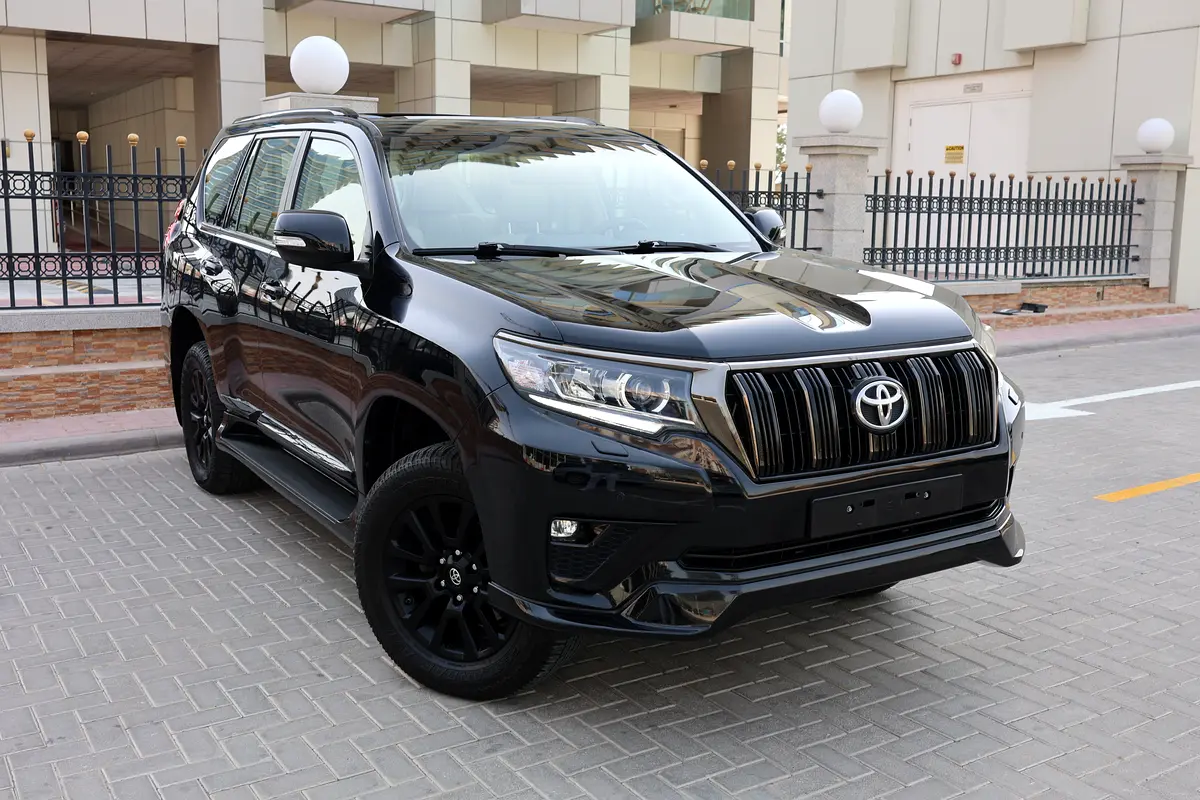 TOYOTA PRADO-ADVENTURE -2021-75000KM-GCC SPECS-EXCELLENT CONDITION - Thumbnail 2