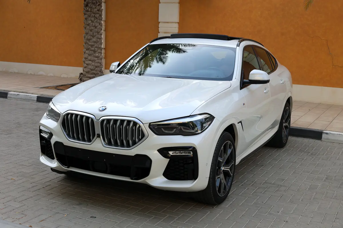 BMW X6 xDrive40i 2021 GCC Specs -FULL SERVICE HISTORY- UNDER WARRANTY  SERVICE-Pristine Conditi - Thumbnail 5