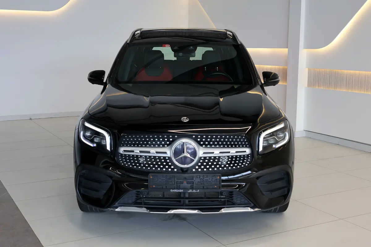 2023 Mercedes-Benz GLB 250 4MATIC | GCC Specs | Low Mileage 46000km-UNDER WARRANTY  SERVICE - Thumbnail 5