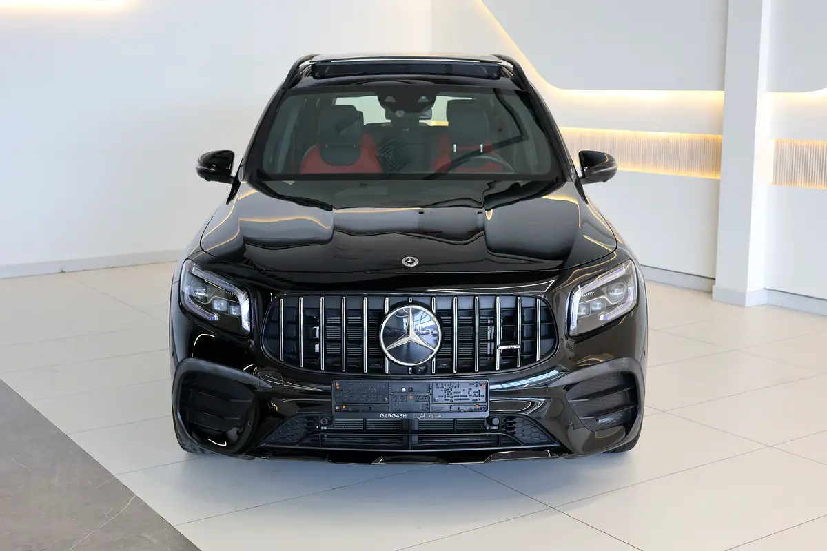 2023 Mercedes-Benz GLB 35 AMG - 3500KM-GCC Specs -Under warranty  service- Pristine Condition - Thumbnail 5