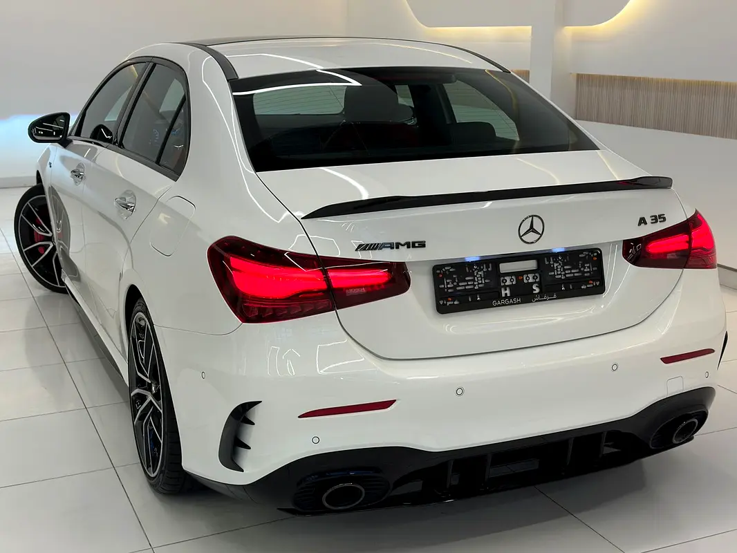 MERCEDES-BENZ A35-( AMG ENGINE) 5000KM-only 2024-UNDER WARRANTY  SERVICE-contract till 105000KM - Thumbnail 4