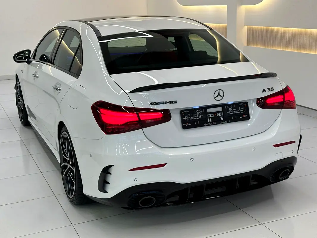 MERCEDES-BENZ A35-( AMG ENGINE) 5000KM-only 2024-UNDER WARRANTY  SERVICE-contract till 105000KM - Thumbnail 6
