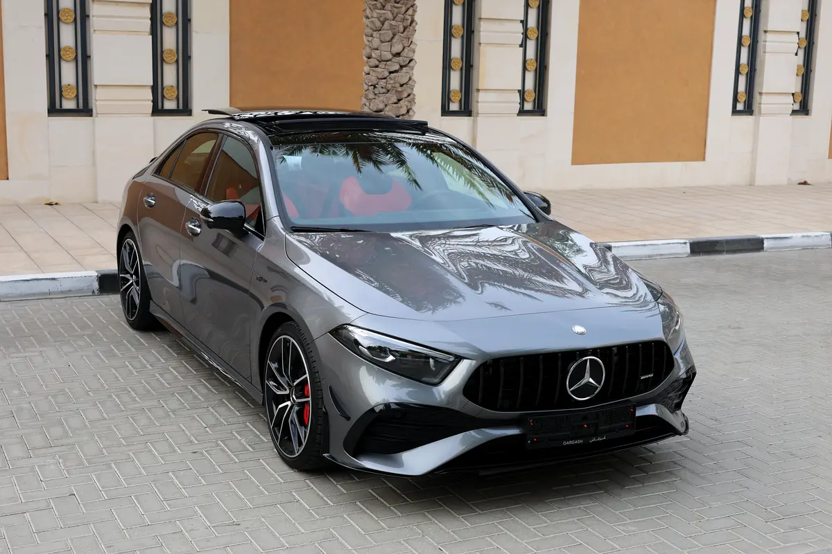 MERCEDES-BENZ A35-( AMG ENGINE)-8700km-2024-UNDER WARRANTY  SERVICE CONTRACT - Thumbnail 5
