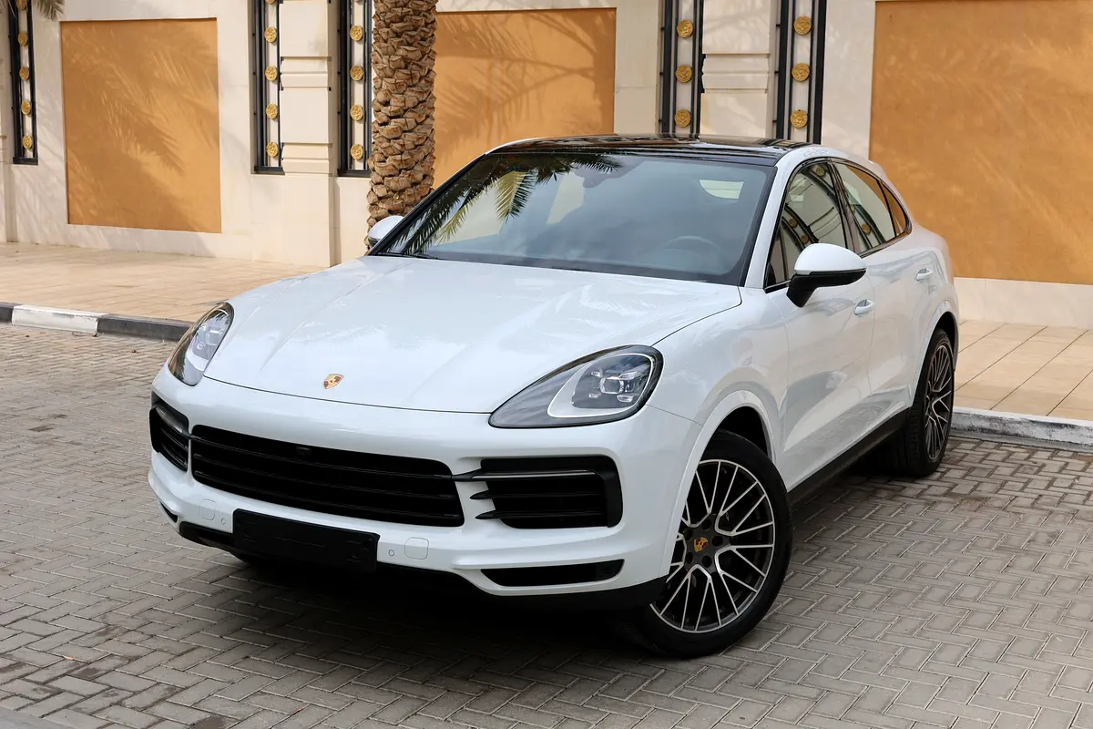 2020 Porsche Cayenne Coupe -122000KM-GCC Specs - Excellent Condition under Porsche warranty