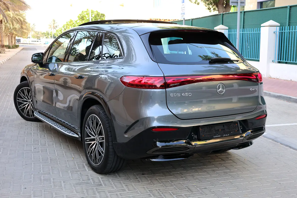 2023 Mercedes-Benz EQS 450 4MATIC | GCC Specs | Pristine Condition - Thumbnail 3