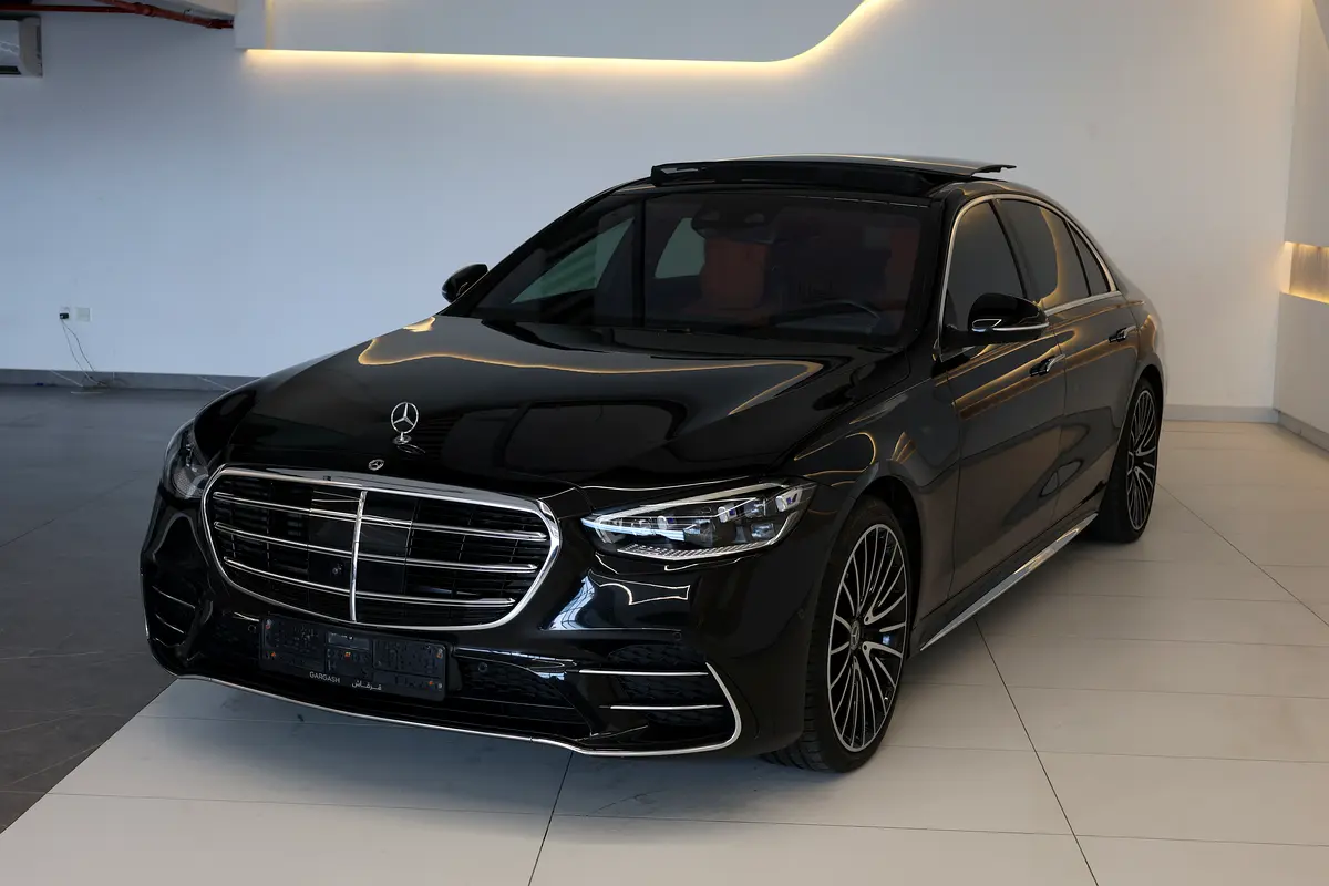 S500 4MATIC - GCC SPECS - WARRANTY / SERVICE 105,000 KM - FULL SERVICE HISTORY - ACCIDENT FREE - - Thumbnail 3