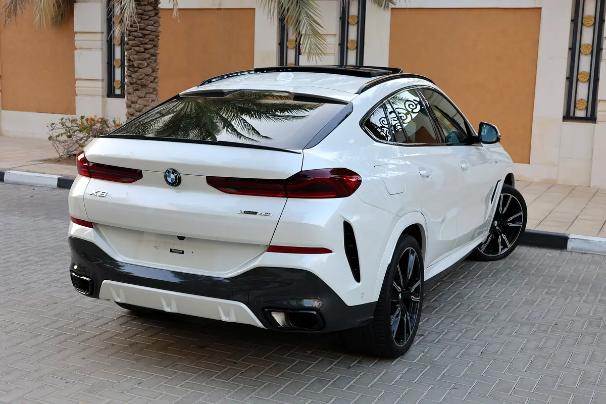 BMW X6-XDrive40i-2024-47000KM-GCC SPECS-UNDER WARRANTY SERVICE- EXCELLENT CONDITION - Thumbnail 4