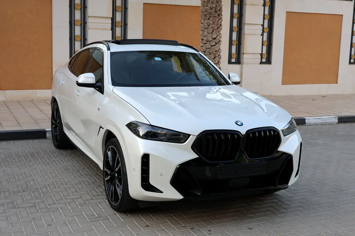 BMW X6-XDrive40i-2024-47000KM-GCC SPECS-UNDER WARRANTY SERVICE- EXCELLENT CONDITION - Thumbnail 6