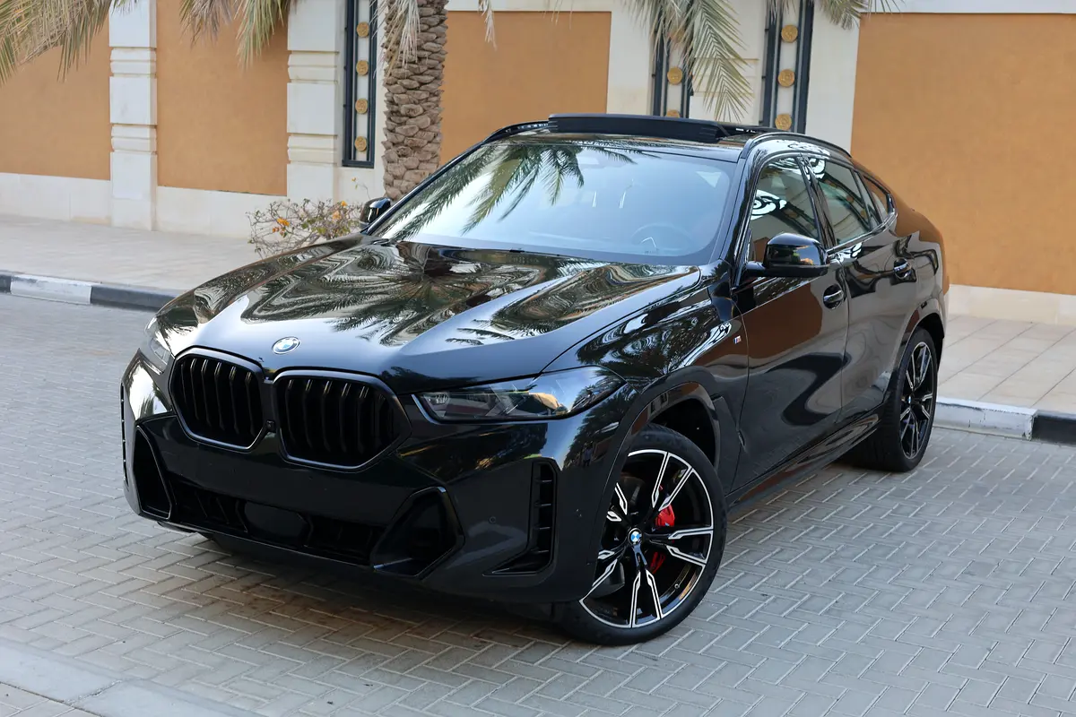 BMW X6 -Xdrive40i M SPORT-2024-65000KM-GCC SPECS-UNDER WARRANT-EXCELLENT CONDITION - Thumbnail 2
