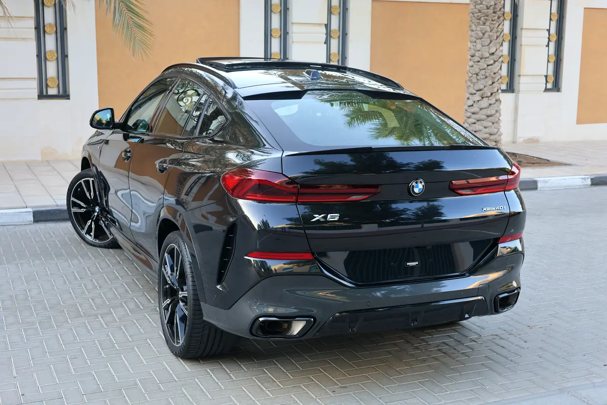 BMW X6 -Xdrive40i M SPORT-2024-65000KM-GCC SPECS-UNDER WARRANT-EXCELLENT CONDITION - Thumbnail 4