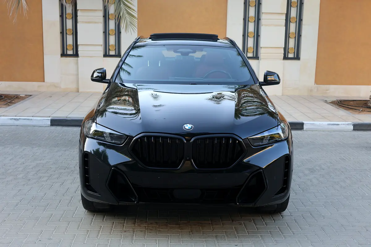 BMW X6 -Xdrive40i M SPORT-2024-65000KM-GCC SPECS-UNDER WARRANT-EXCELLENT CONDITION - Thumbnail 6