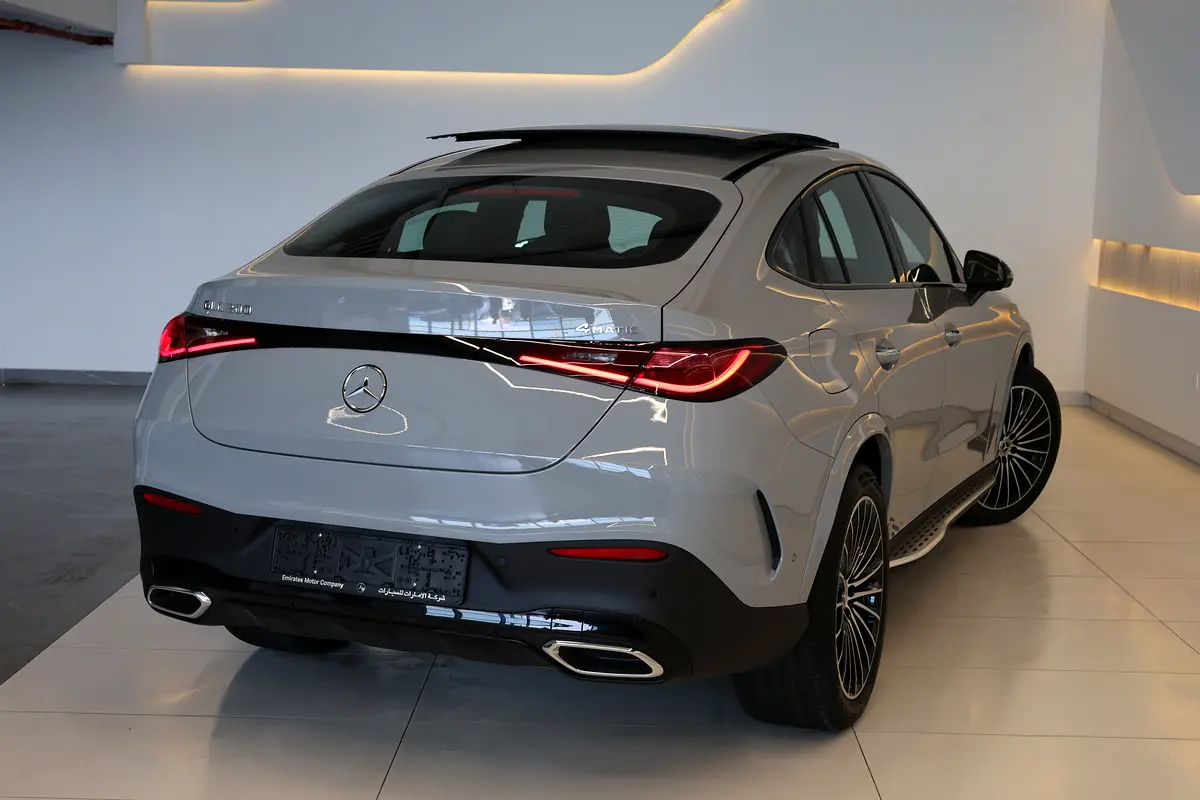 MERCEDES-BENZ -GLC COUPE -GLC200-4MATIC-0KM-2026-GCC SPECS-UNDER WARRANTY (Available 3 colors) - Thumbnail 6