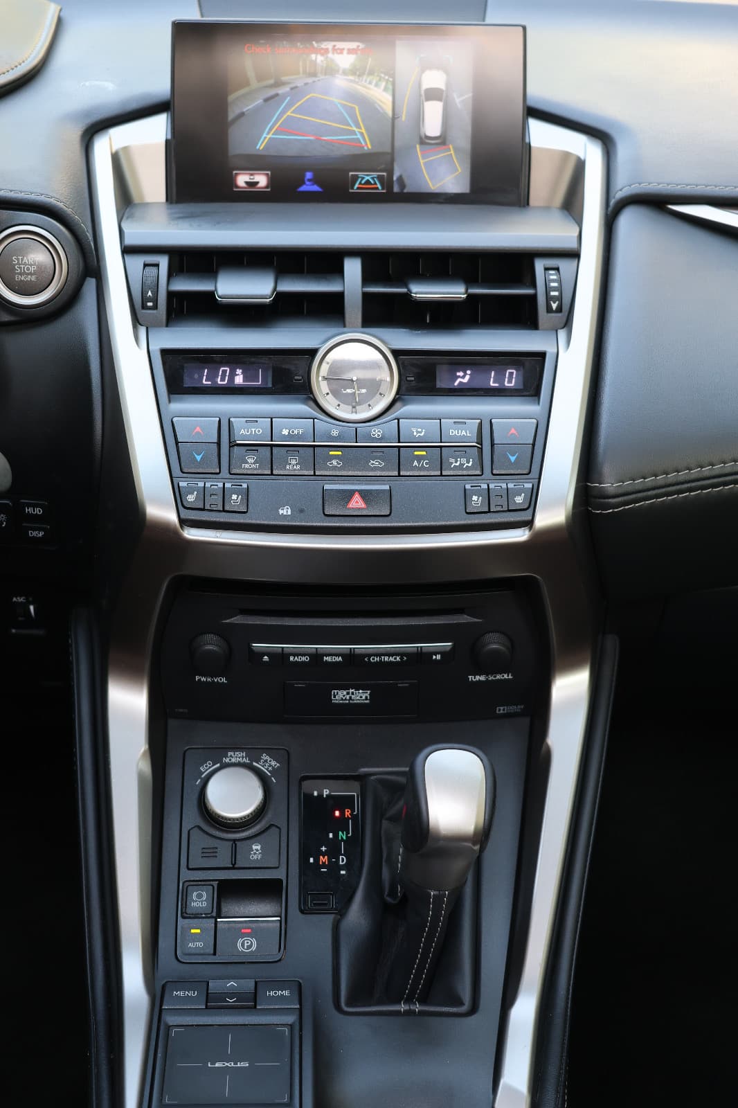 Lexus NX-Series-NX200t-2017-137000KM-GCC SPECS-EXCELLENT CONDITION - Thumbnail 12
