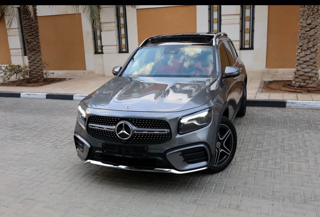 Mercedes-Benz GLB 250-4 Matic AMG -Under warranty &service  - Image 1