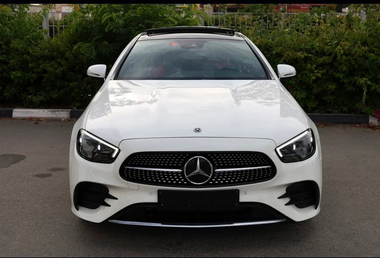-MERCEDES BENZ E200 COUPE-2021-41000KM-GCC Specs-Full service history  - Thumbnail 5